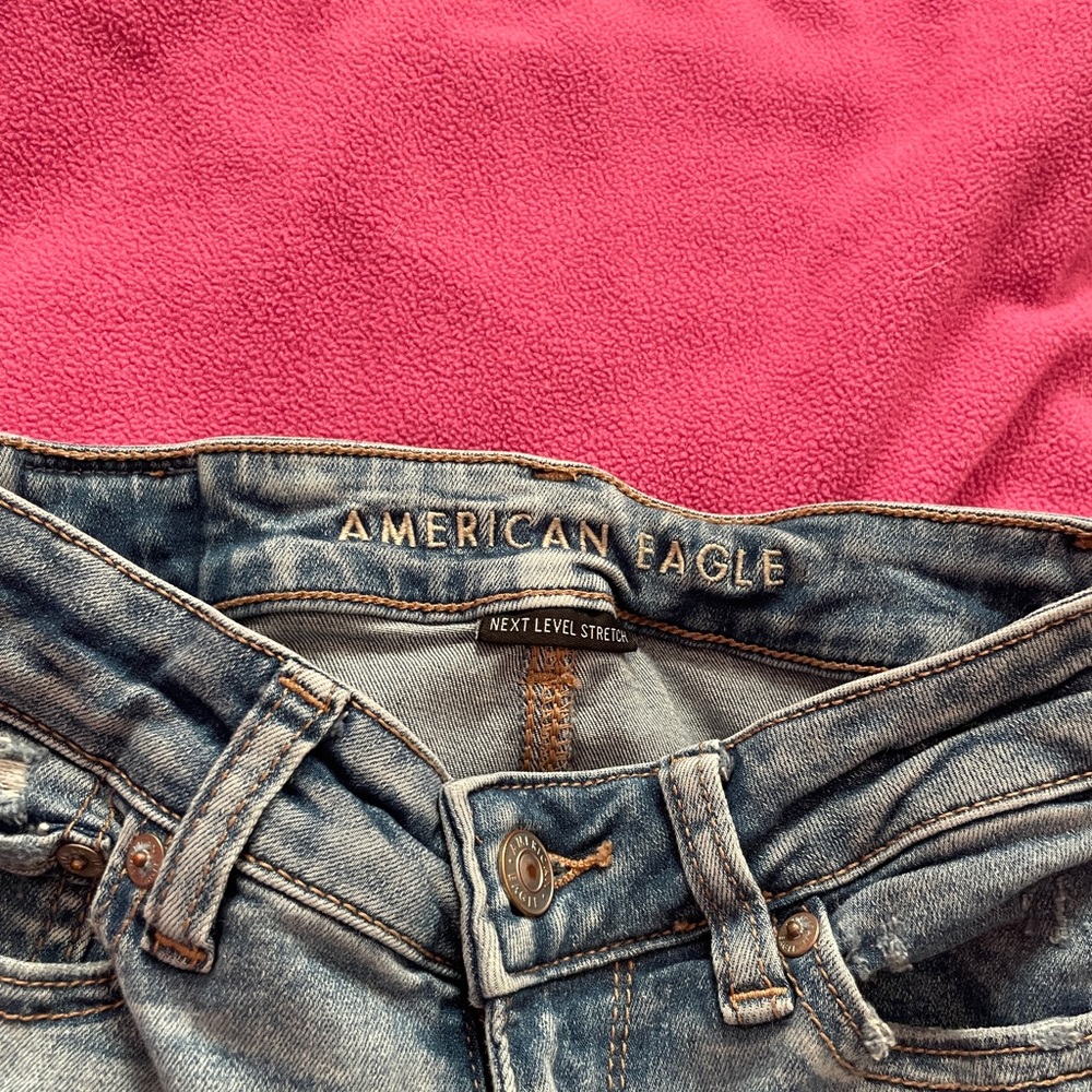 Light wash denim skinny jeans American eagle